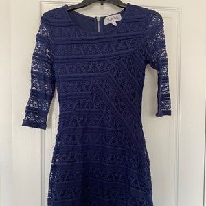 Lace dress - 3/4 sleeve mini